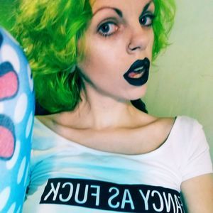 Meet your Posher, Sierra